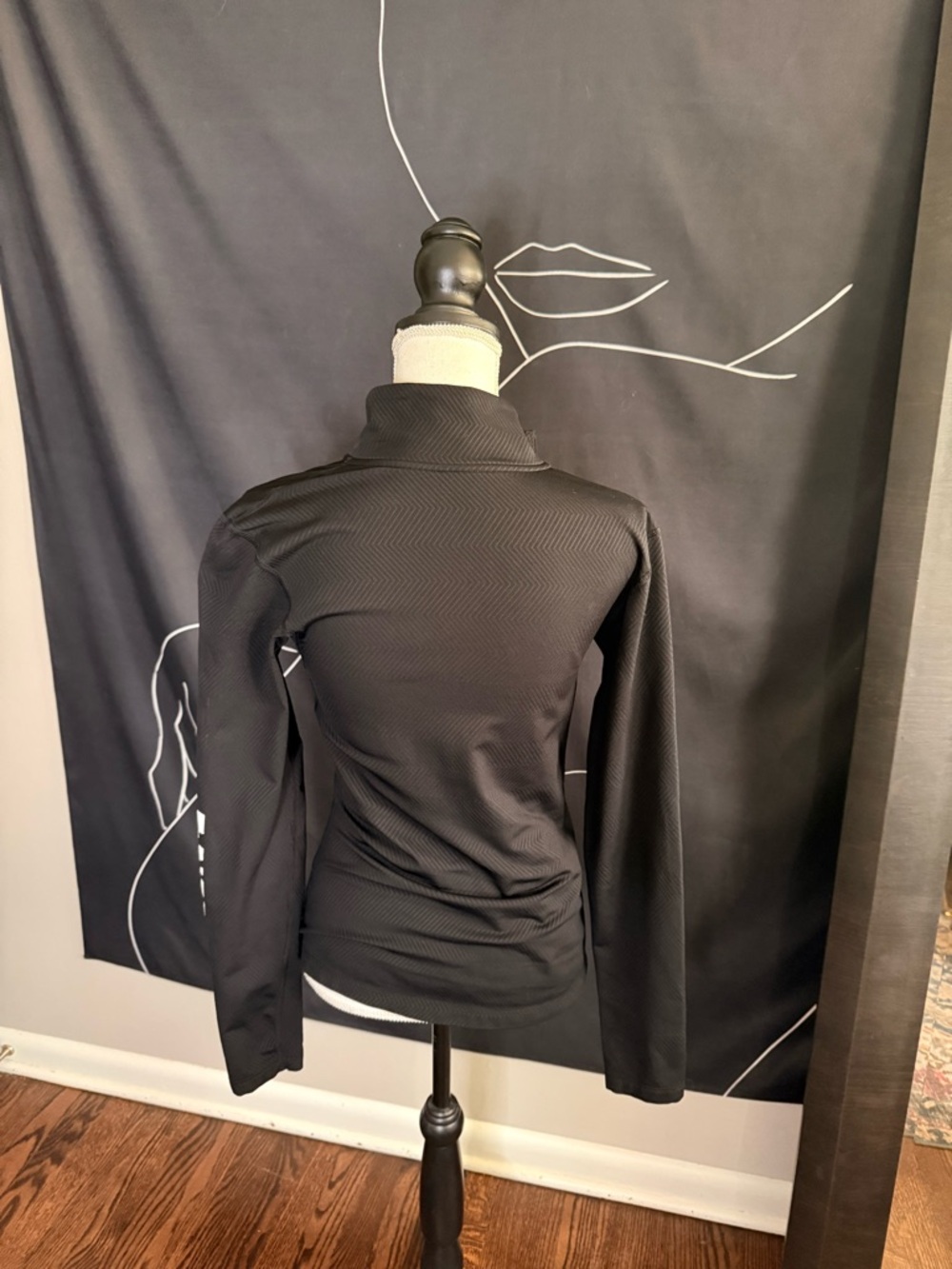 Nike Black Women's Long-Sleeve Quarter Zip Pullover - Picture 6 of 6